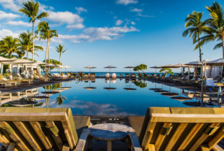 7 Classy Hawaii Poolside Cabanas