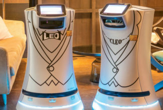 Travelers hate robots at airports