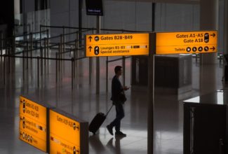 New 3D scanners at London's Heathrow Airport allows liquids and laptops to stay in your case