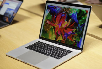 U.S. Air regulators ban Apple MacBook Pros with recalled batteries from flights