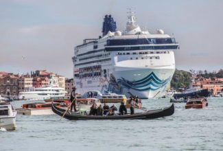 Venice asks other European cities to join in effort to curb cruise ships