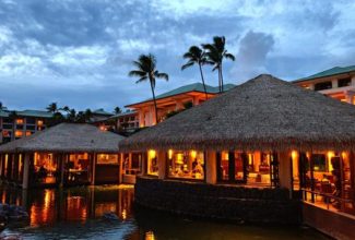 Discover the Top 10 Resorts in Hawaiʻi for an Unforgettable Island Escape