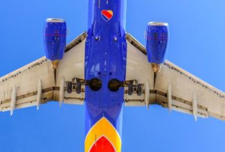 Southwest Airlines 737 suffers fuselage crack