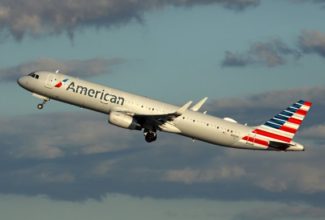 An American Airlines A321 pilot almost crashes and the cockpit transcript is shocking