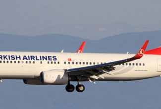 Turkish Airlines May Shift Boeing 737 Max Order to Airbus Amid Engine Dispute