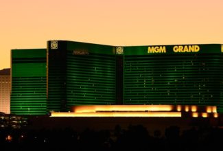 MGM Grand to Introduce "The FRIENDS Experience" in Celebration of Iconic Show’s 30th Anniversary