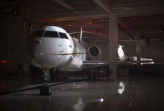 Bombardier Sees Luxury-Jet Demand Crumbling at Least 30%