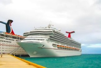 Carnival, Panama Partner on Cross-Country Crew Transfer