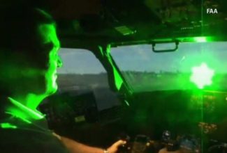 Tougher Laws Introduced in Colorado to Combat Laser Pointing at Aircraft