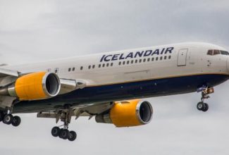 Icelandair Fires Flight Attendants - Pilots Will Take Over Those Duties