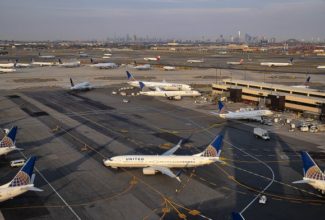 United Airlines signals downsizing coming later this year