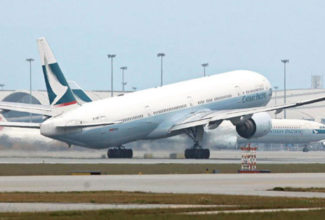 Cathay Pacific offers early retirement scheme to older pilots