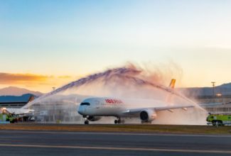 Iberia begins to operate its Airbus 350 at Quito Airport