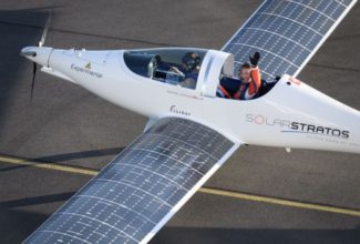 Swiss Pilot Sets New Altitude Record for Solar Plane
