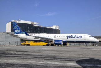 JetBlue expects severe year-over-year Q3 capacity decrease