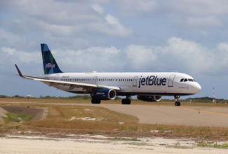 JetBlue launches new service between Aruba and Newark