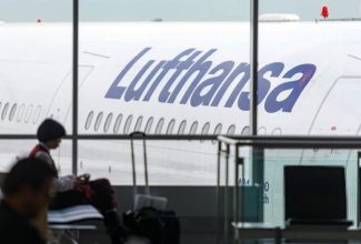 Lufthansa First Airline to Plan on Offering COVID-19 Testing