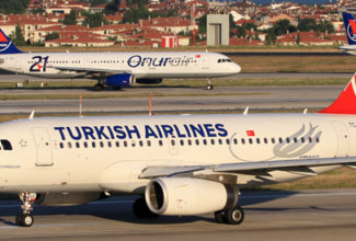 Pilots hit hard by Turkish Airlines wage cuts