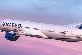 United Airlines eyes "aggressive" return to JFK