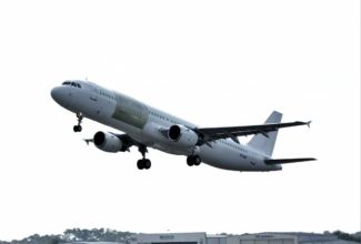 VALLAIR leases two A321-200 freighters to SmartLynx Malta