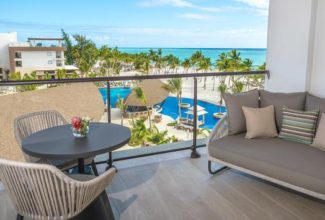 Playa Hotels & Resorts Reveals Lowest Prices of the Year