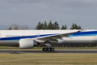 Japan's ANA slashes S21 int'l capacity, to retire B777s