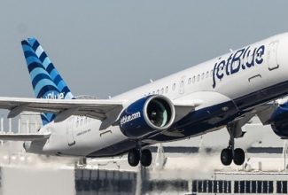 JetBlue Airways adds first A220