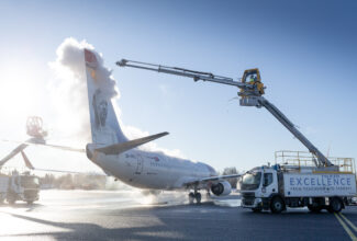 Menzies Oslo and Vestergaard company partner on groundbreaking electric deicing unit trial