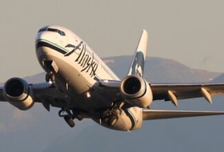 Alaska Airlines told to pay $3.2mn after escalator fall