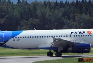 Israel’s Israir halts flying on Saturdays