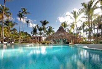 Palladium Offers COVID-19 Vaccinations to Dominican Republic Hotel Staff