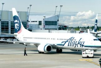 Alaska Airlines Reopens Renovated Lounge in Seattle Airport