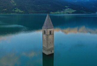 Lost village emerges from Lake Resia in Italy