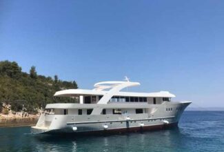 Experience an idyllic luxury small ship cruise in Croatia