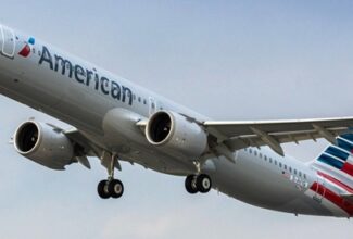 American Airlines Incident: Hero or Hindrance? Passenger Actions on Flight 2045 Spark Debate