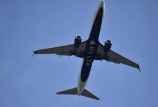 Two Delta Planes Collide Before Takeoff at Atlanta Airport