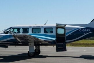 Canada's Iskwew Air launches scheduled services