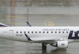 Lithuanian Airports and LOT Polish Airlines Forge New Agreement for Vilnius-London City Flights