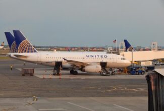 Emergency Diversion: United Airlines Flight's Unexpected Landing in Tampa