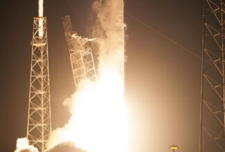 SpaceX successfully launches 1st all-civilian Inspiration4 flight into Earth's orbit