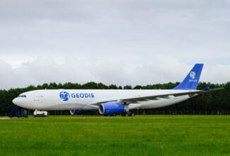 Menzies Aviation wins cargo contract with GEODIS