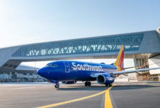 LaGuardia's Terminal B overhaul is officially complete