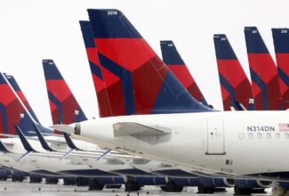 Delta Air Lines to restore flight privileges to passengers barred over mask violations