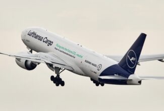 Lufthansa selects 777-8F cargo jets and orders additional 787-9s