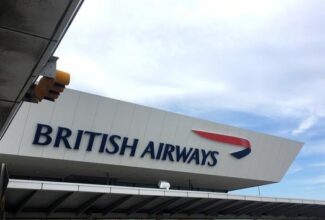 British Airways trims loading luggage and cleaning its jets on short-haul flights