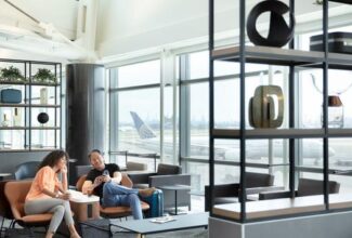 United Airlines Opens Its Largest Airport Club in US