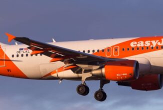 EasyJet cancels more than 200 flights the next 10 days due an IT problem