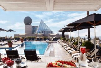 15 Awesome Hotels Near Cruise Terminals