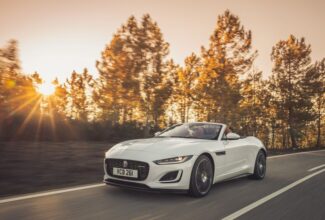 The 2022 Jaguar F-Type P450 goes all V-8