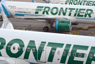 Spirit and Frontier amend merger deal to include break-up fee